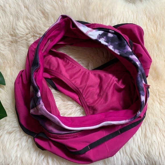 Lululemon RARE Speed Short Raspberry Blooming Pixie 4 - Picture 8 of 9